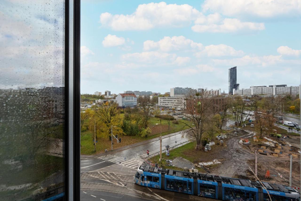 Trendy Studios With Home Office Near Wroclaw Main Station By Noclegi Renters Luaran gambar
