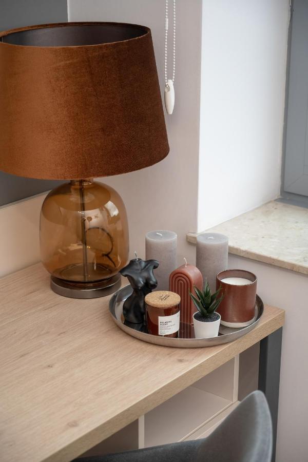 Trendy Studios With Home Office Near Wroclaw Main Station By Noclegi Renters Luaran gambar